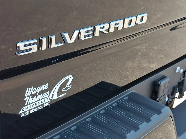 New 2026 Black Chevrolet High Country image 23