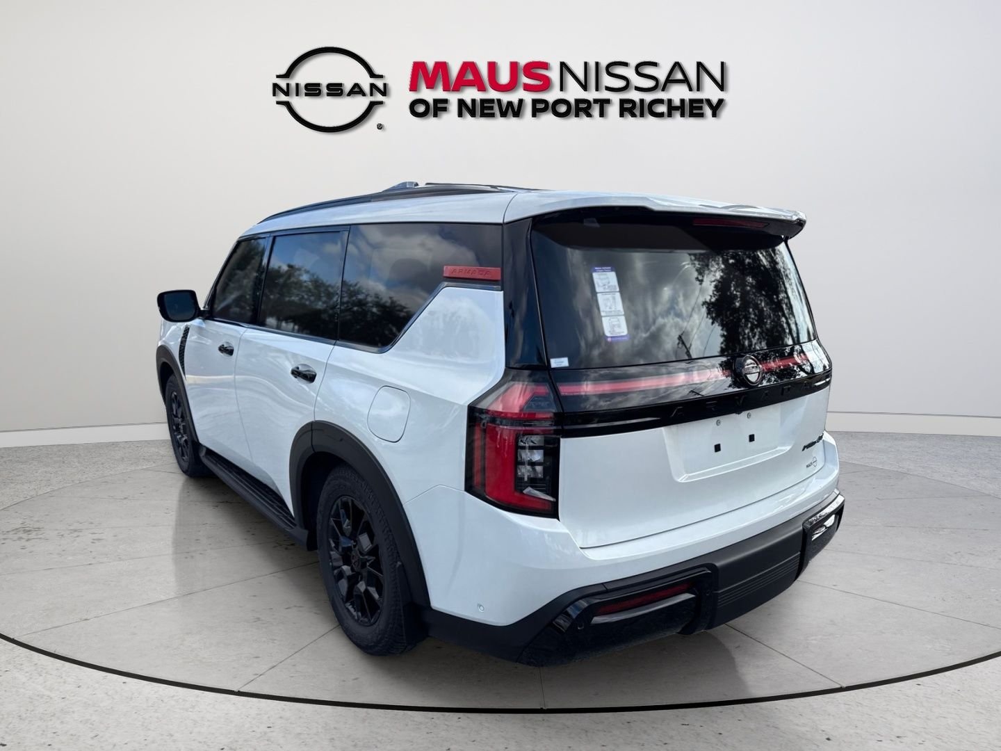New 2026 White Nissan PRO-4X image 6
