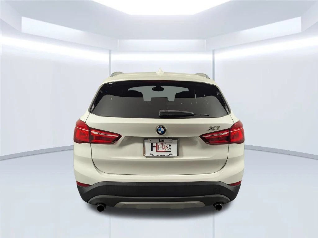 Certified Used 2018 White BMW xDrive28i image 22