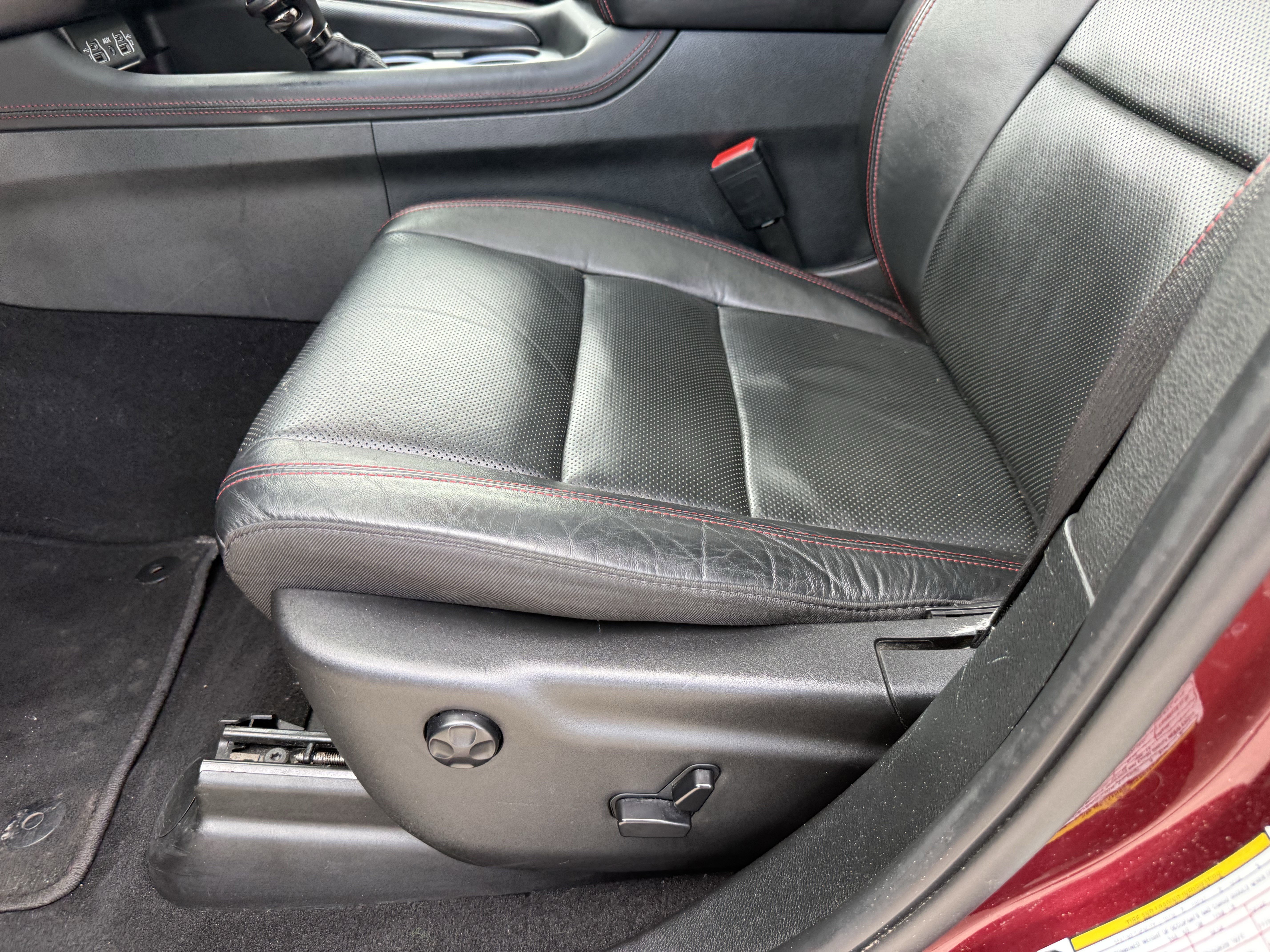 Used 2024 Octane Red Pearlcoat Dodge  image 28