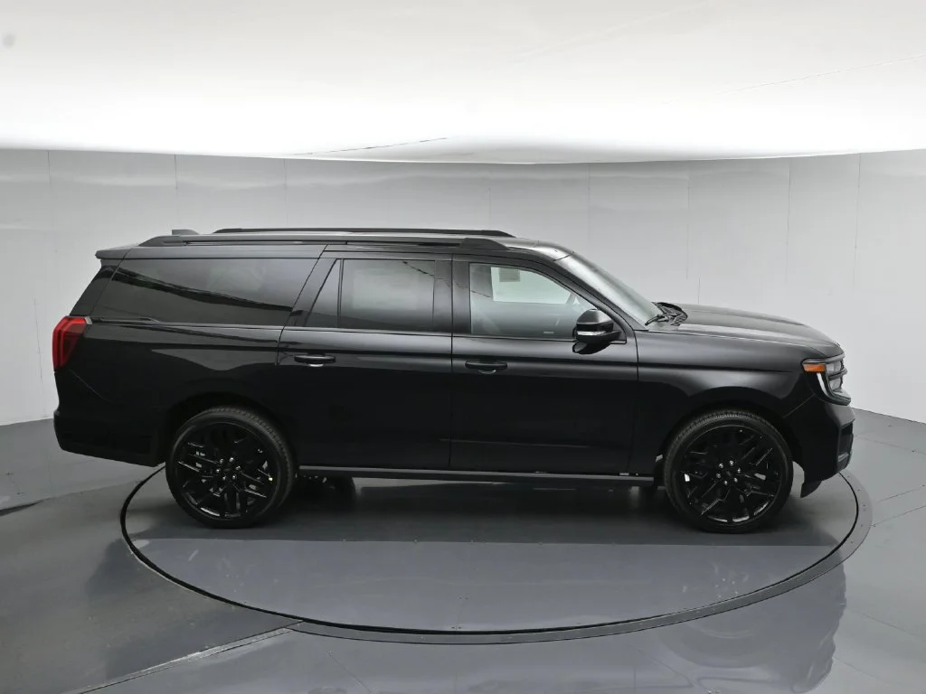 New 2027 Black Ford Platinum image 56