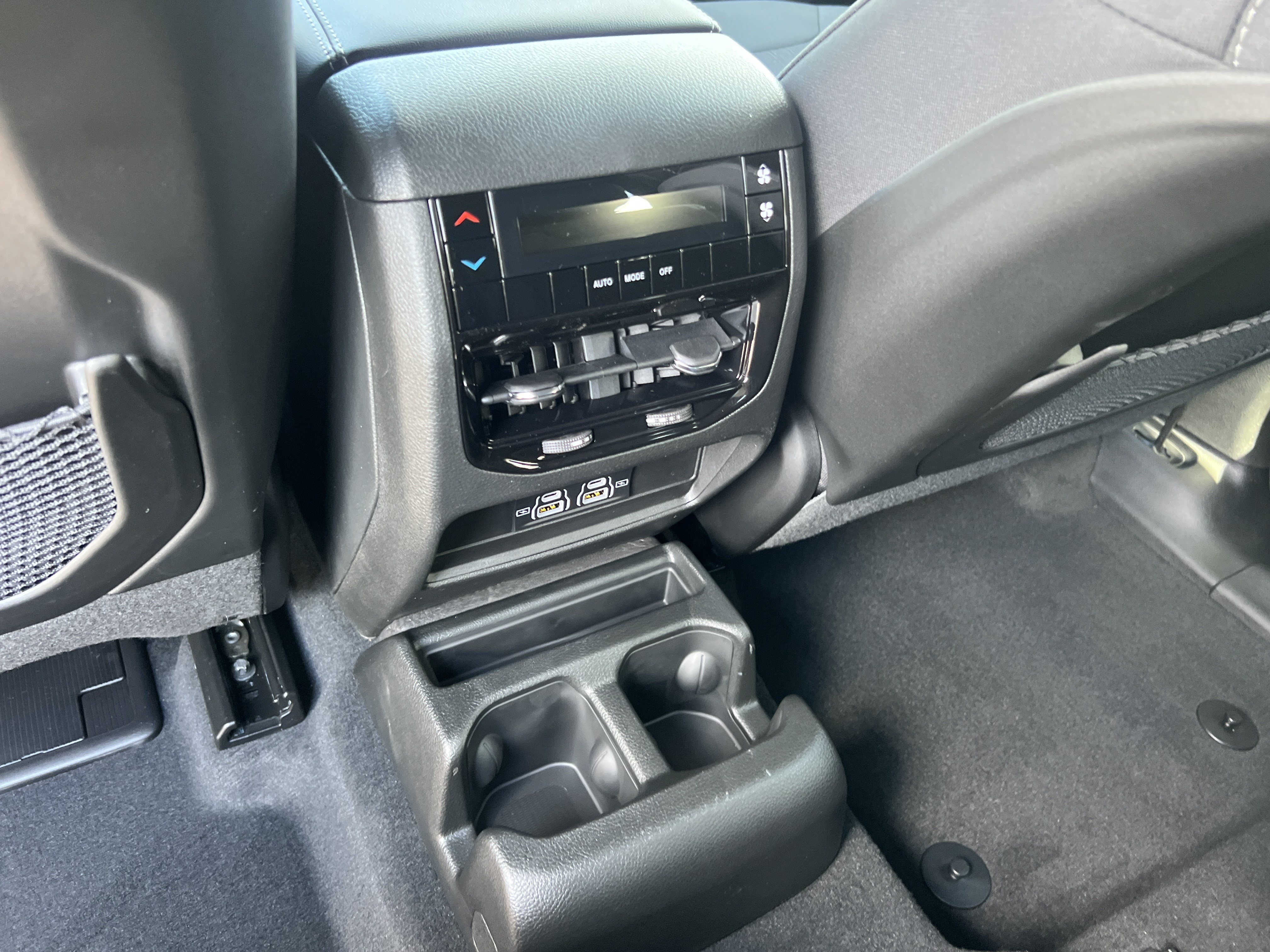 New 2026 Bright White Clearcoat Jeep Laredo image 21