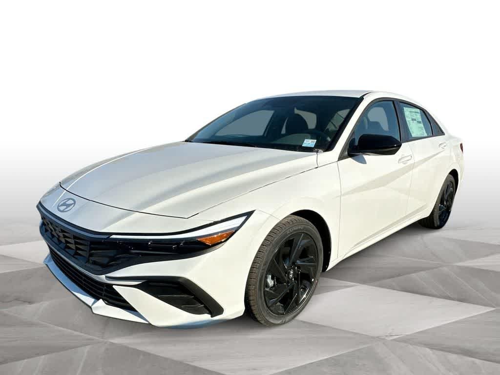 New 2026 Serenity White Hyundai SEL Sport image 4