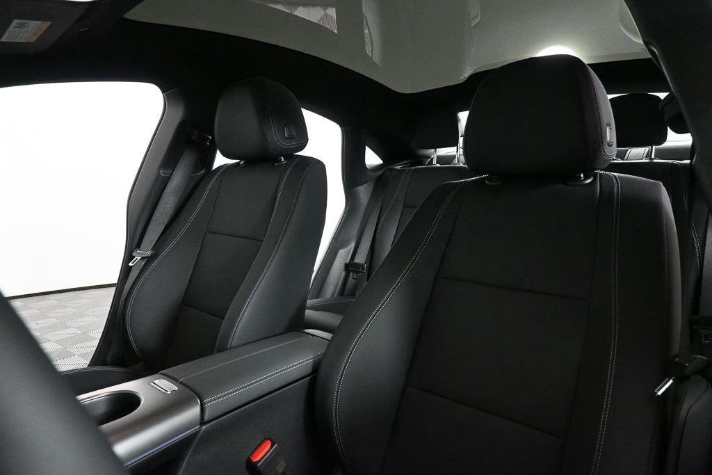 New 2027 Liquid Crystal Green Mercedes-Benz CLA 250+ image 5