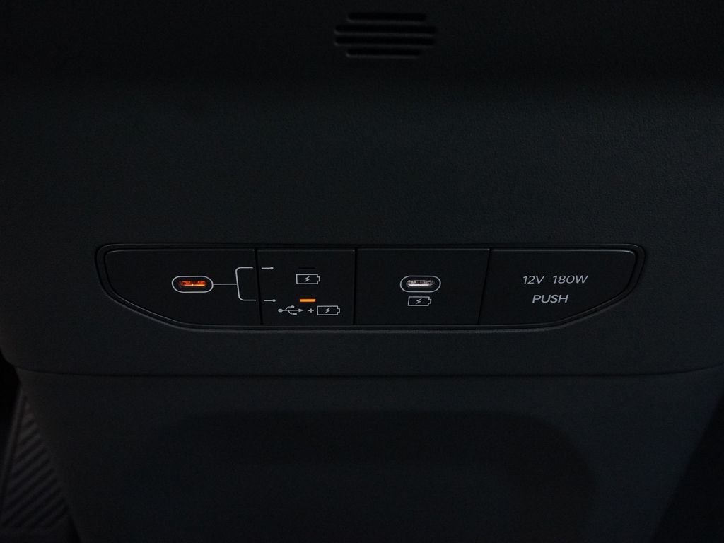 Used 2024 Black Kia Land image 65