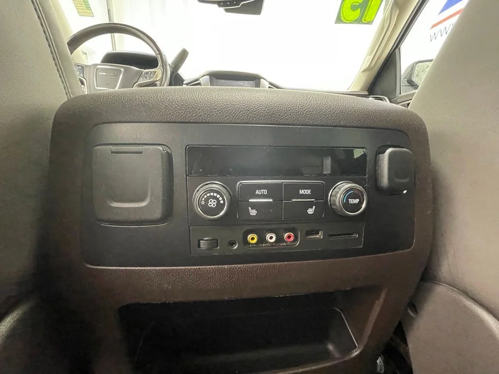 Used 2015 Gray GMC Denali image 14