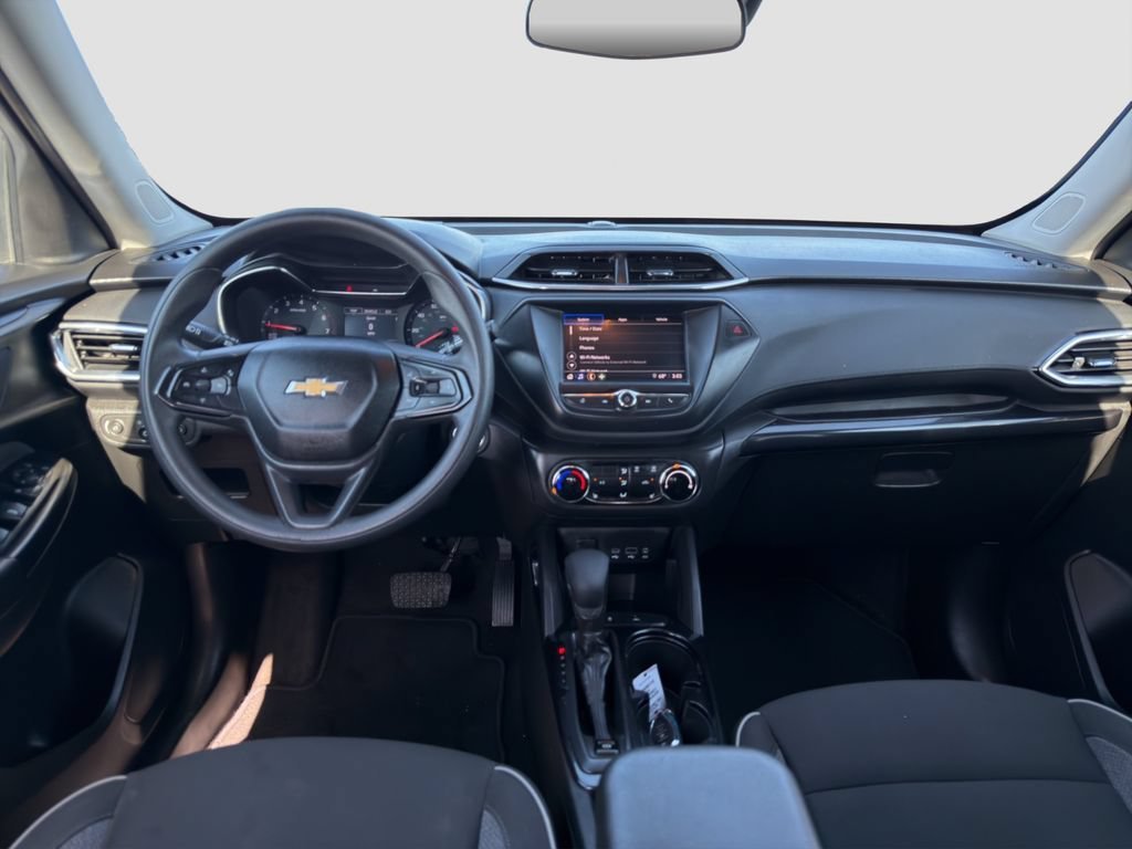 Used 2023 SUMMIT WHITE Chevrolet LT image 14