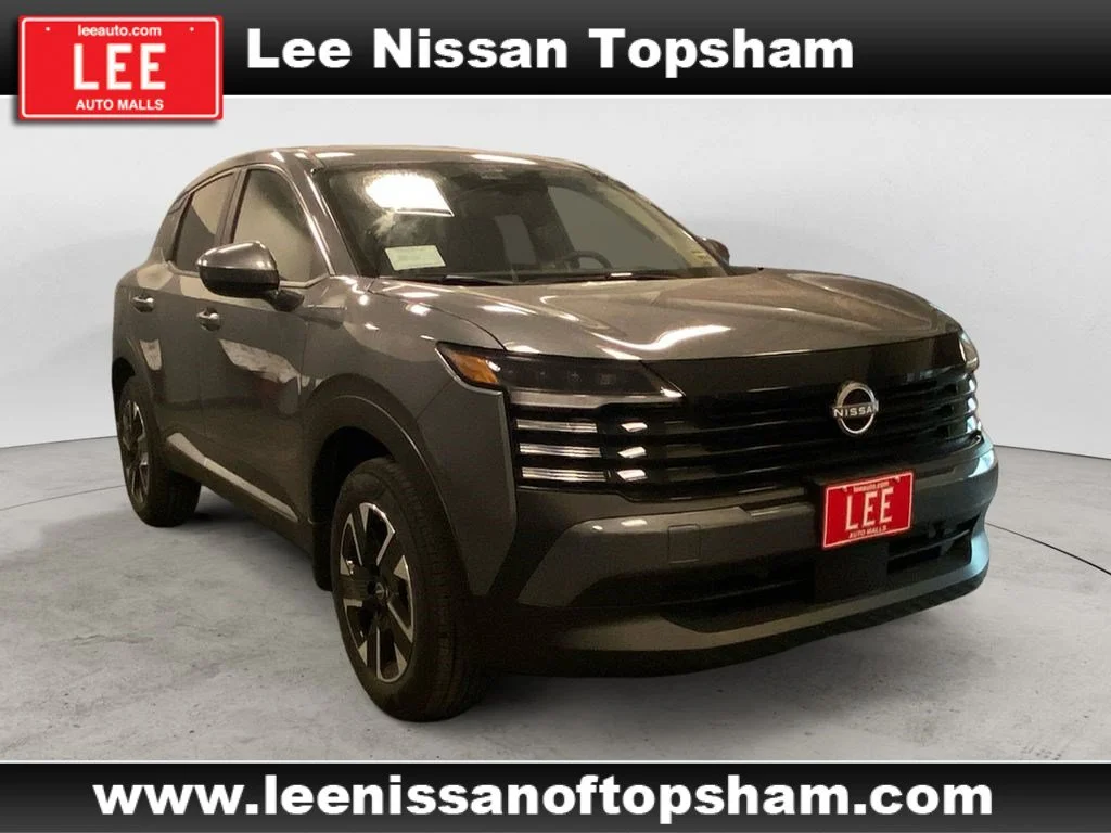 Used 2025 Gun Metallic Nissan SV image 8