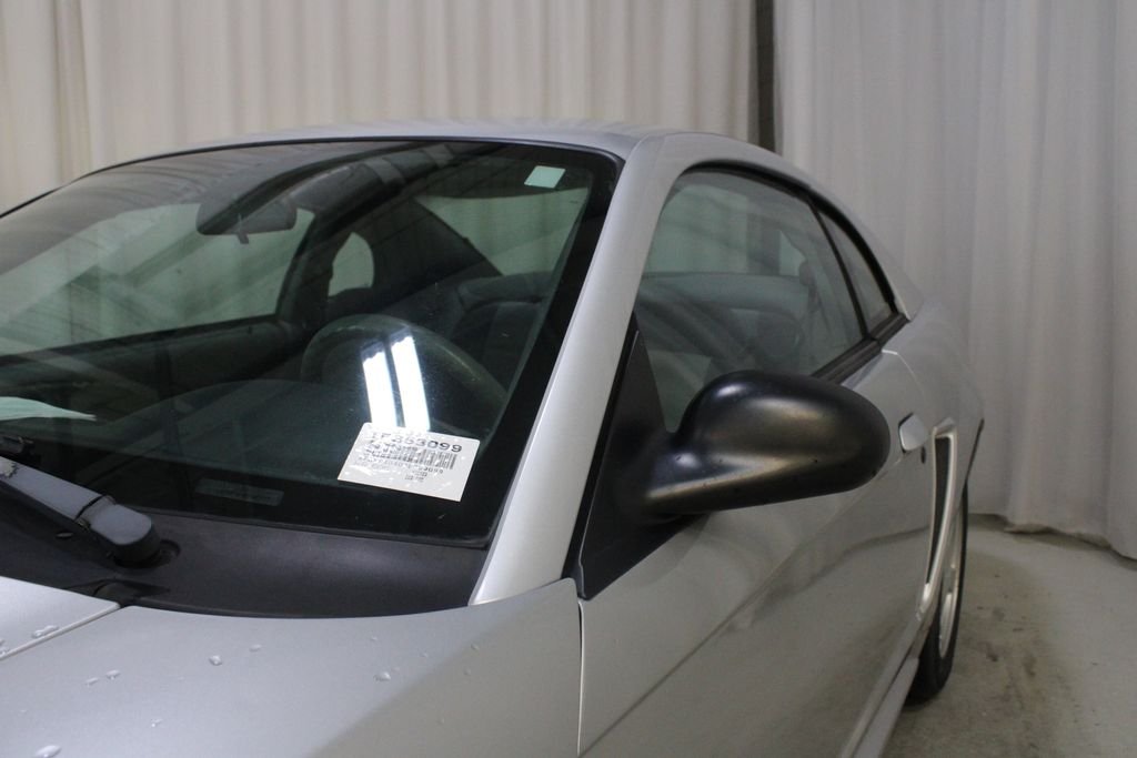 Used 2003 Silver Ford V6 image 28
