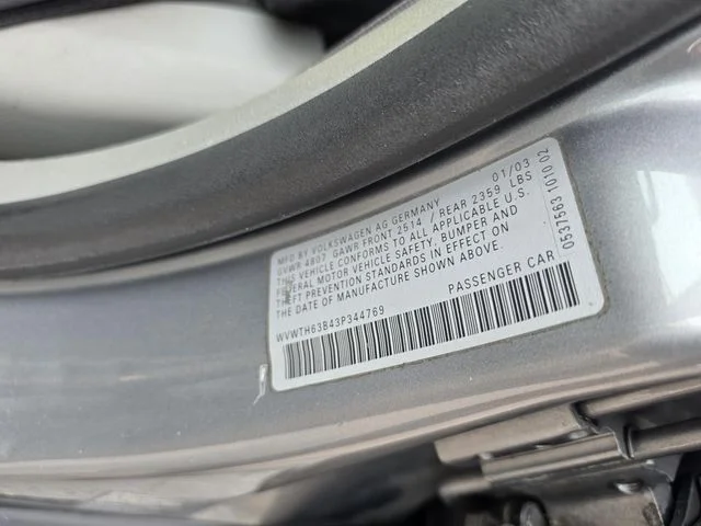 Used 2003 Silverstone Gray Volkswagen GLX image 4
