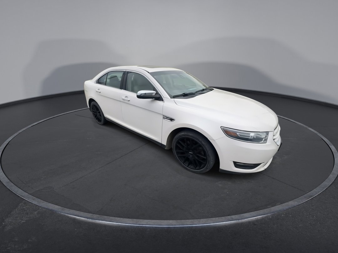 Used 2018 Ford Taurus Limited with VIN 1FAHP2F87JG130282 for sale in Martinsburg, WV