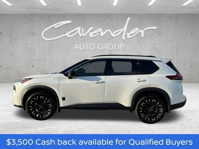 New 2026 Everest White Pearl TriCoat Nissan Dark Armor™ image 13