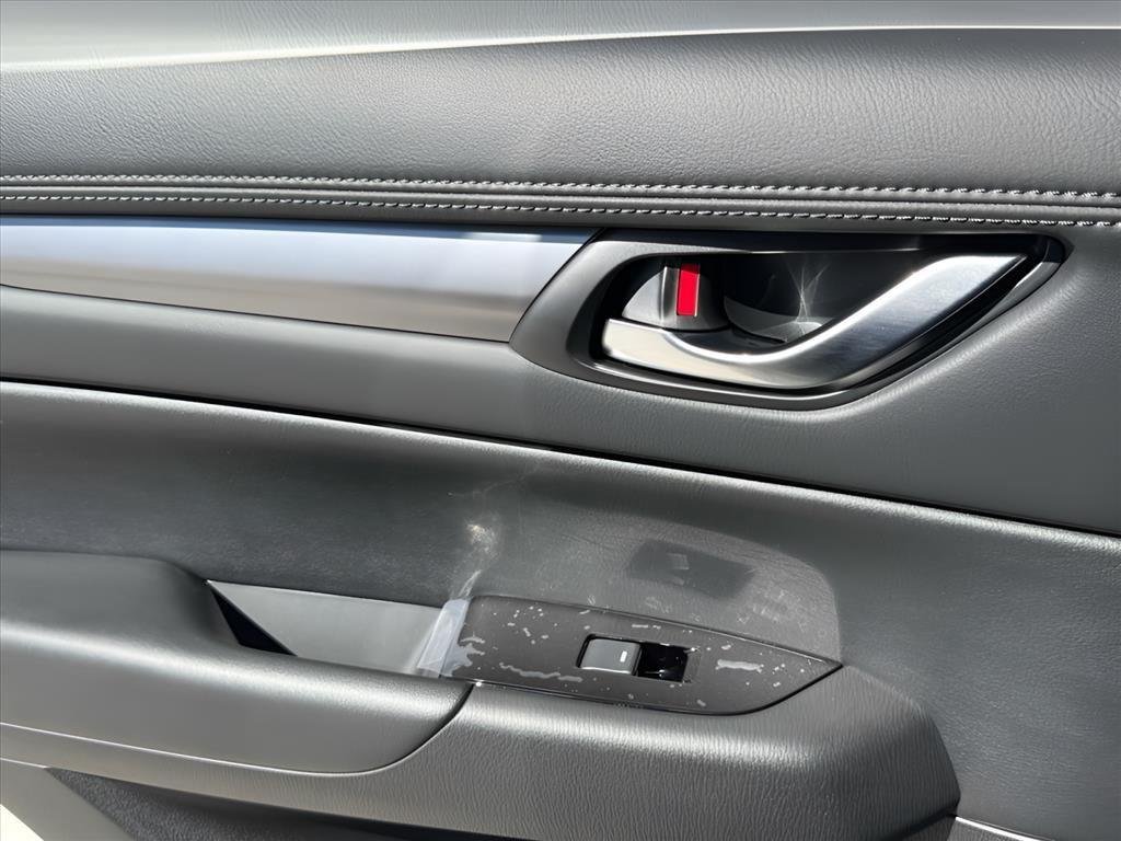 2025 Mazda CX-5 S Preferred package - Photo 14