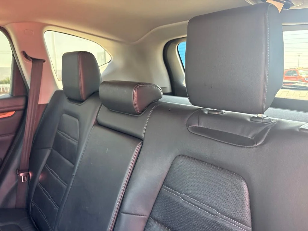 Used 2020 Black Honda EX-L image 41