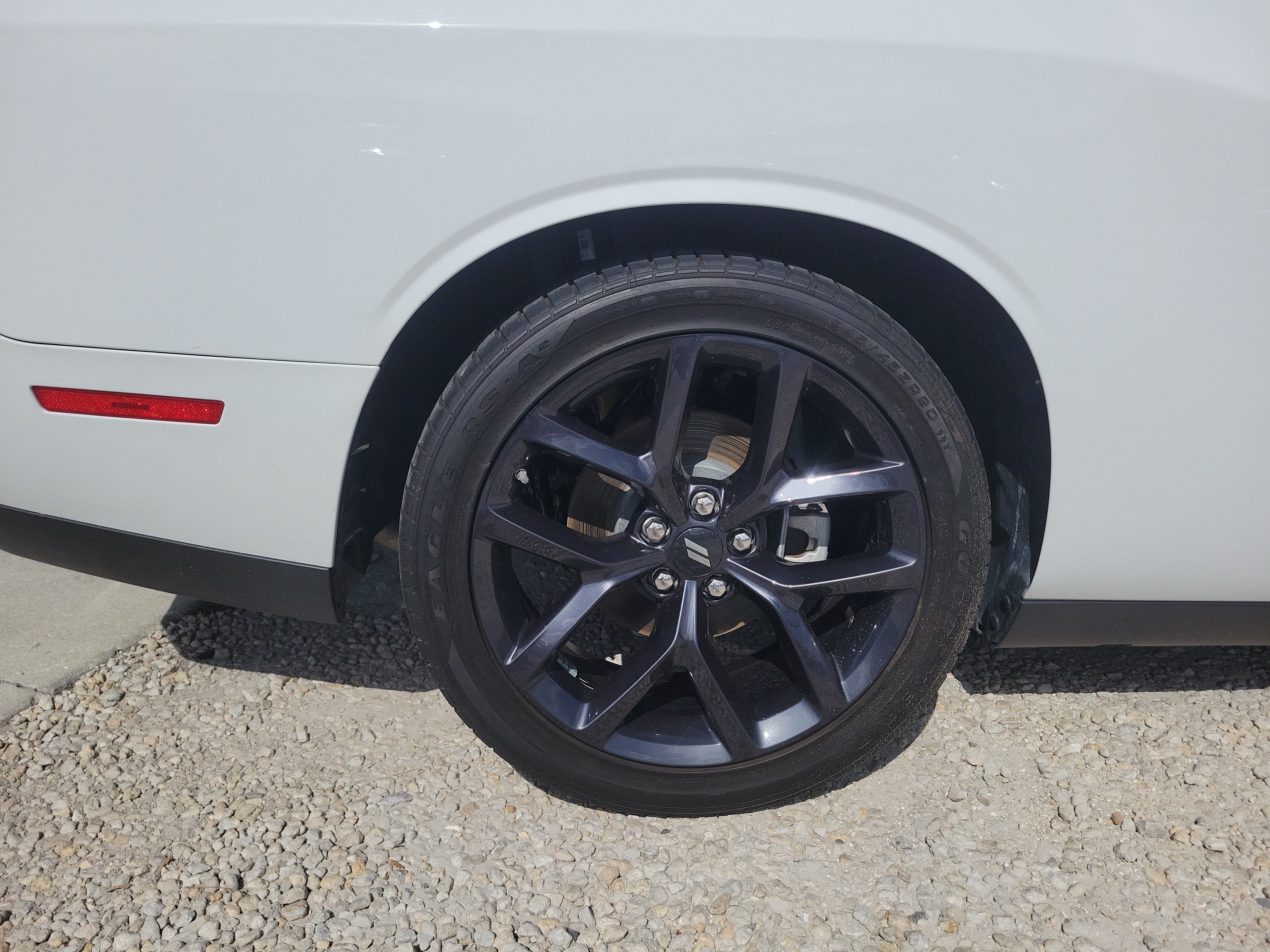Used 2023 White Knuckle Clearcoat Dodge R/T image 8