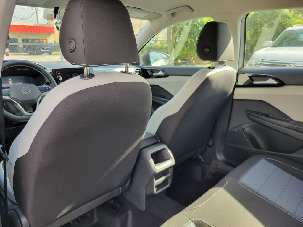 New 2026 White Volkswagen 1.5T S image 6