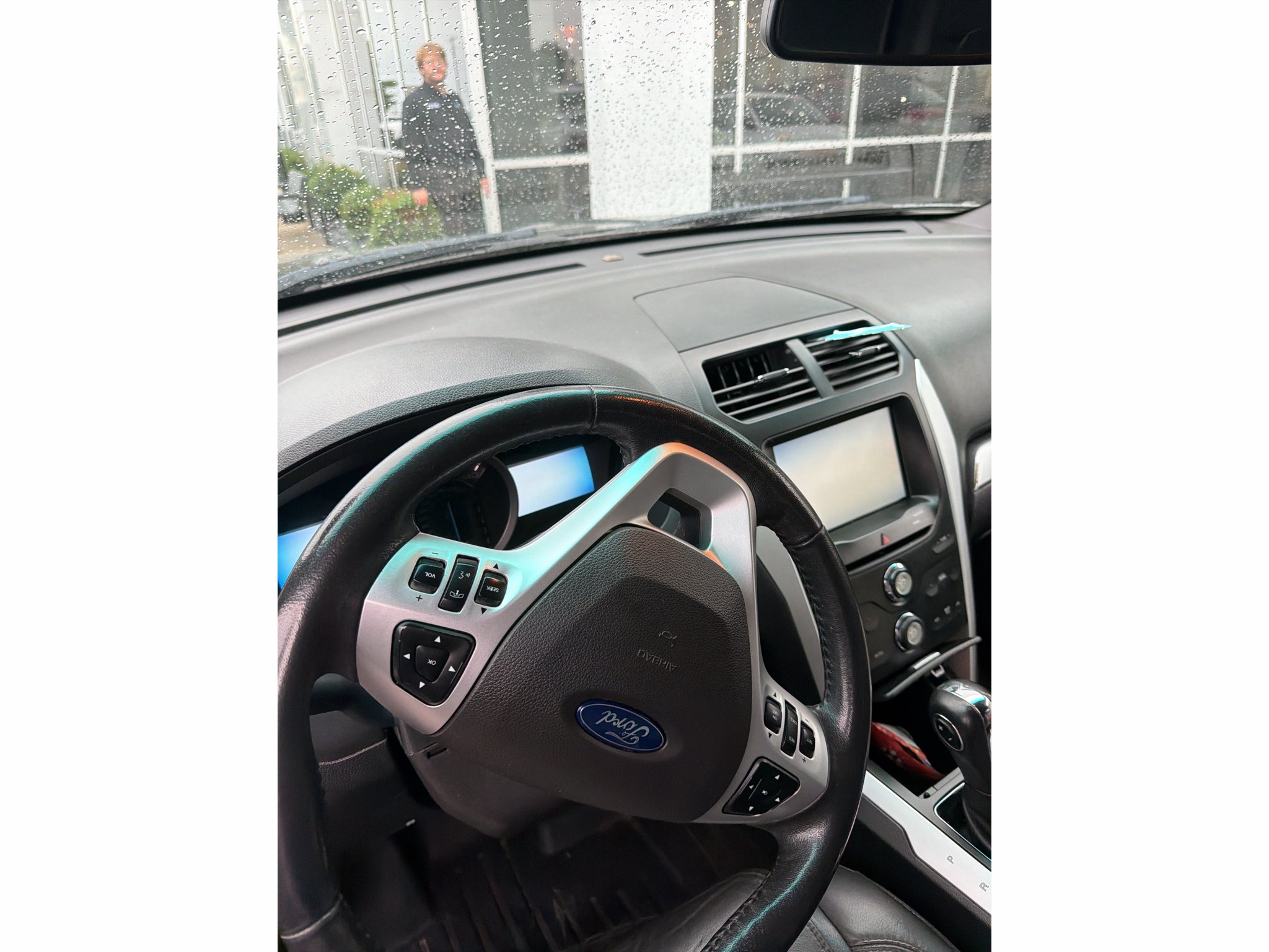 Used 2015 Tuxedo Black Metallic Ford XLT image 2