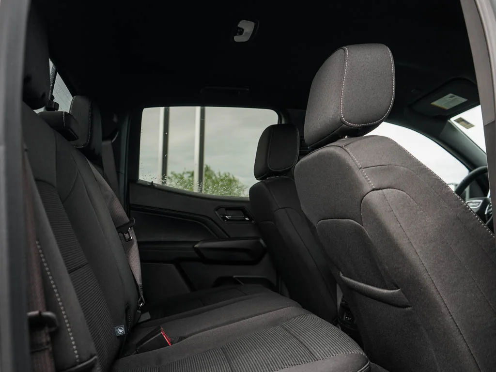 New 2026 Sterling Metallic GMC Elevation image 10