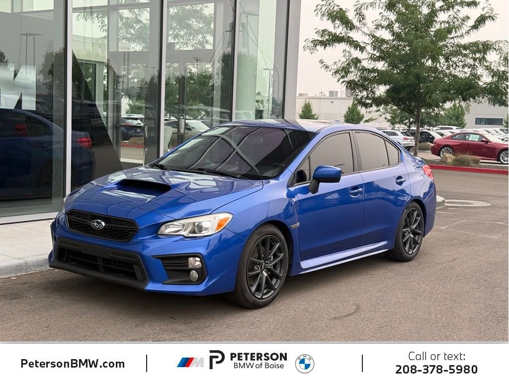 Used 2018 Blue Subaru Premium image 1