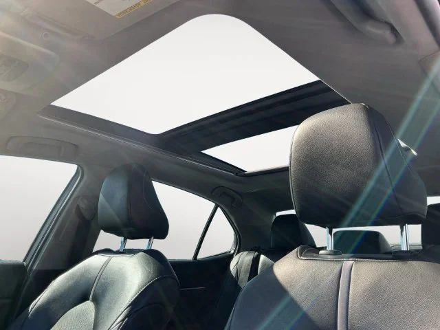 Used 2018 Beige Toyota XSE image 12
