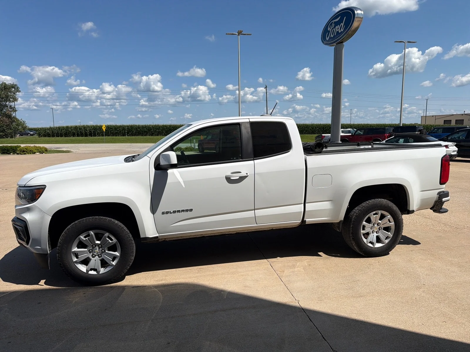 Used 2022 White Chevrolet 2WD LT image 7