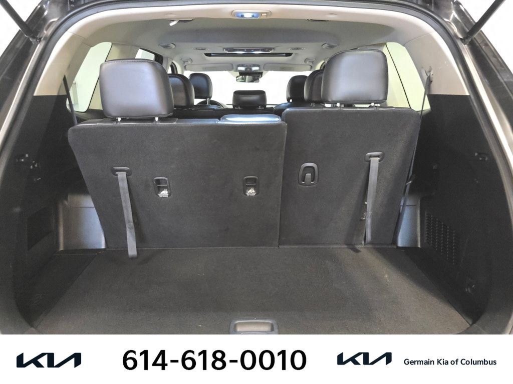 Used 2020 Black Kia S image 21