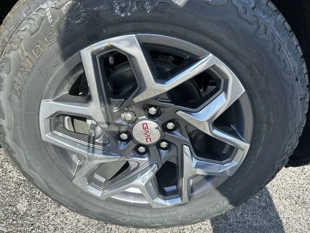 2026 GMC Sierra 1500 SLE - Photo 20