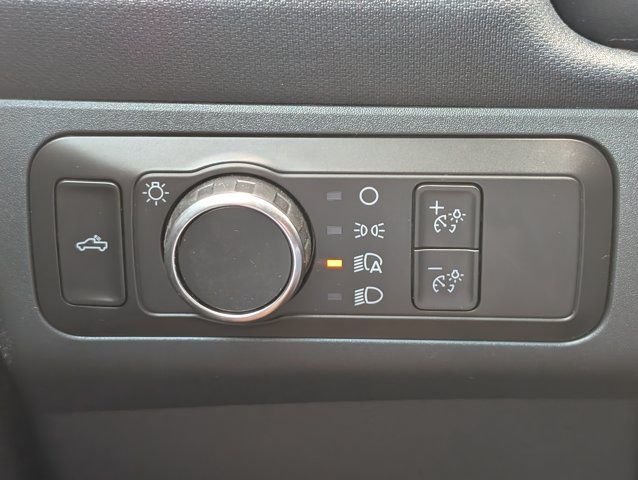 Used 2022 Silver Ford XL image 20