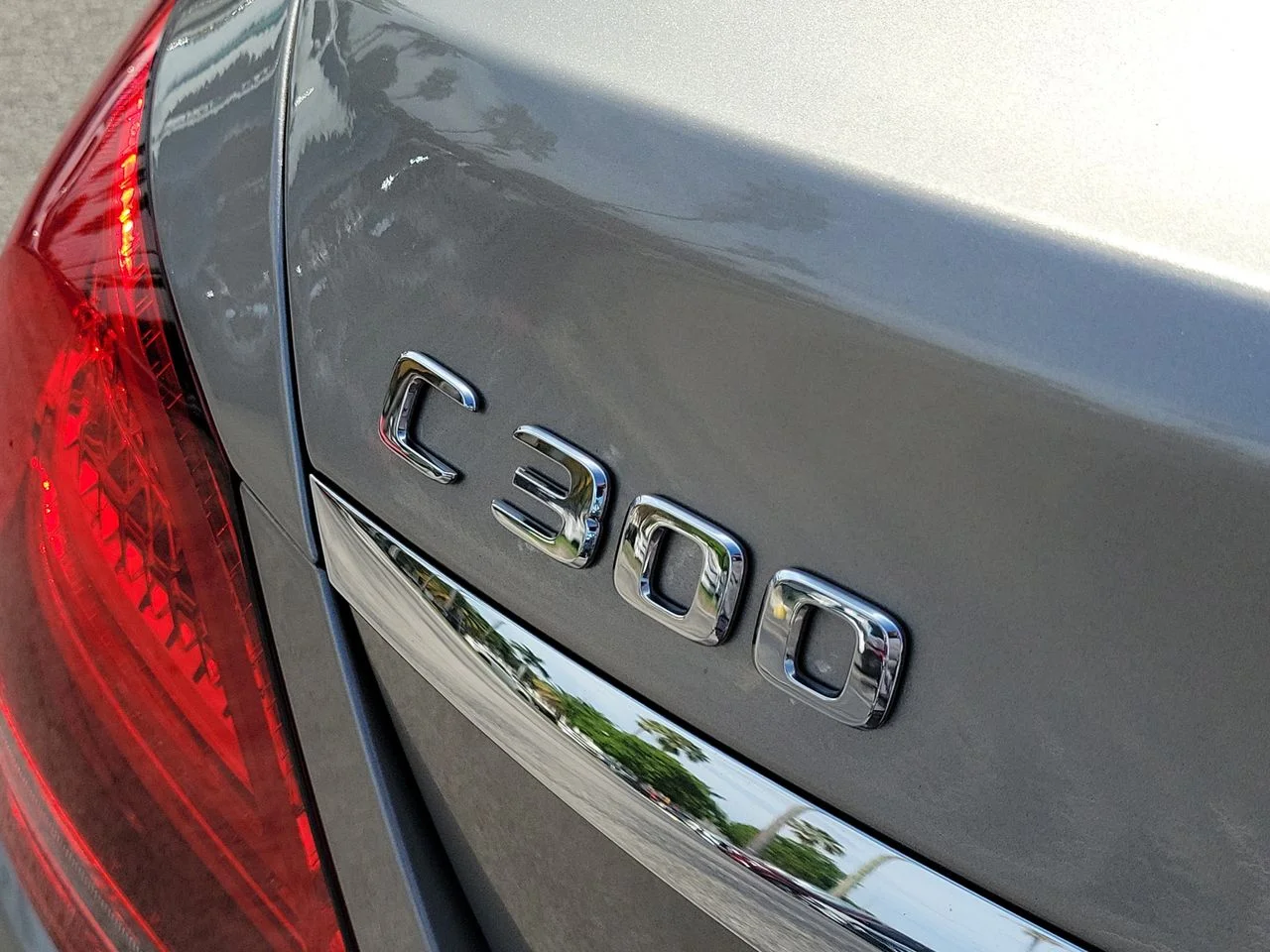 Used 2020 Silver Mercedes-Benz C 300 image 7