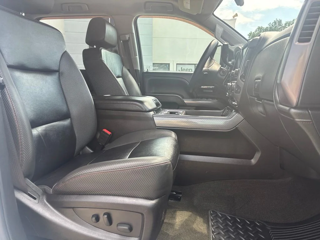 Used 2016 White GMC SLT image 12