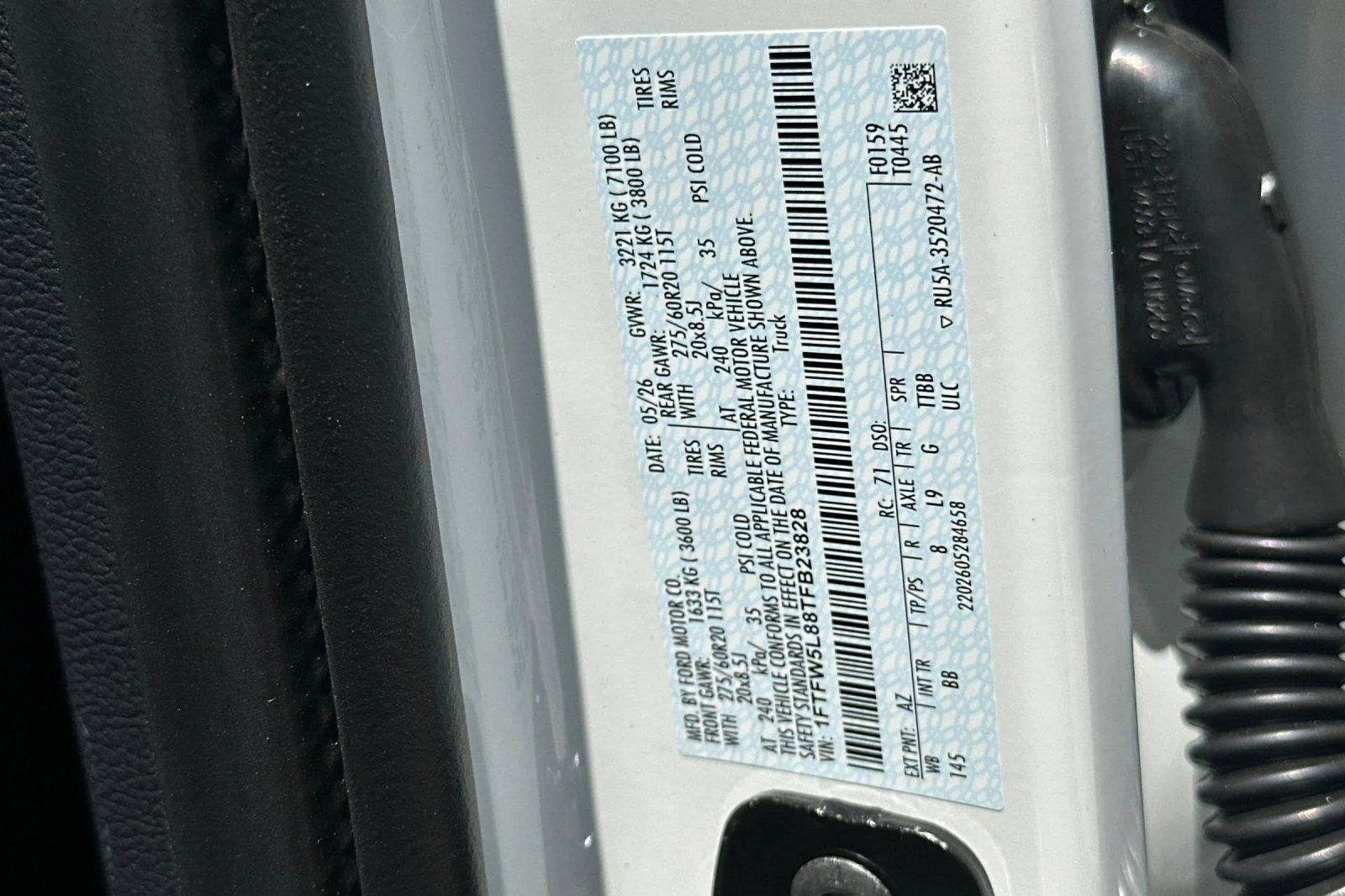 New 2026 Star White Metallic Tri-Coat Ford Lariat® image 28