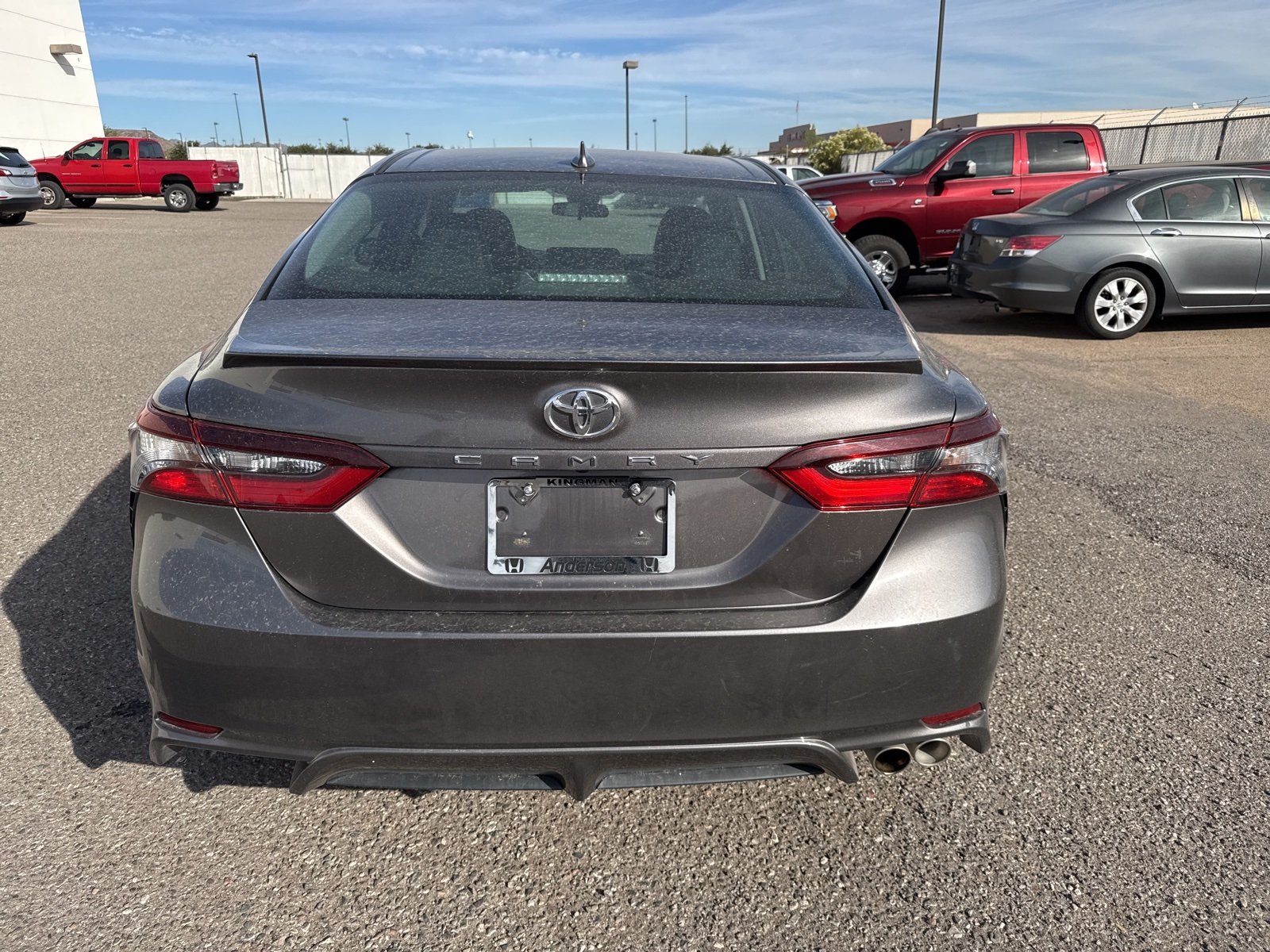 2021 Toyota Camry SE photo 4