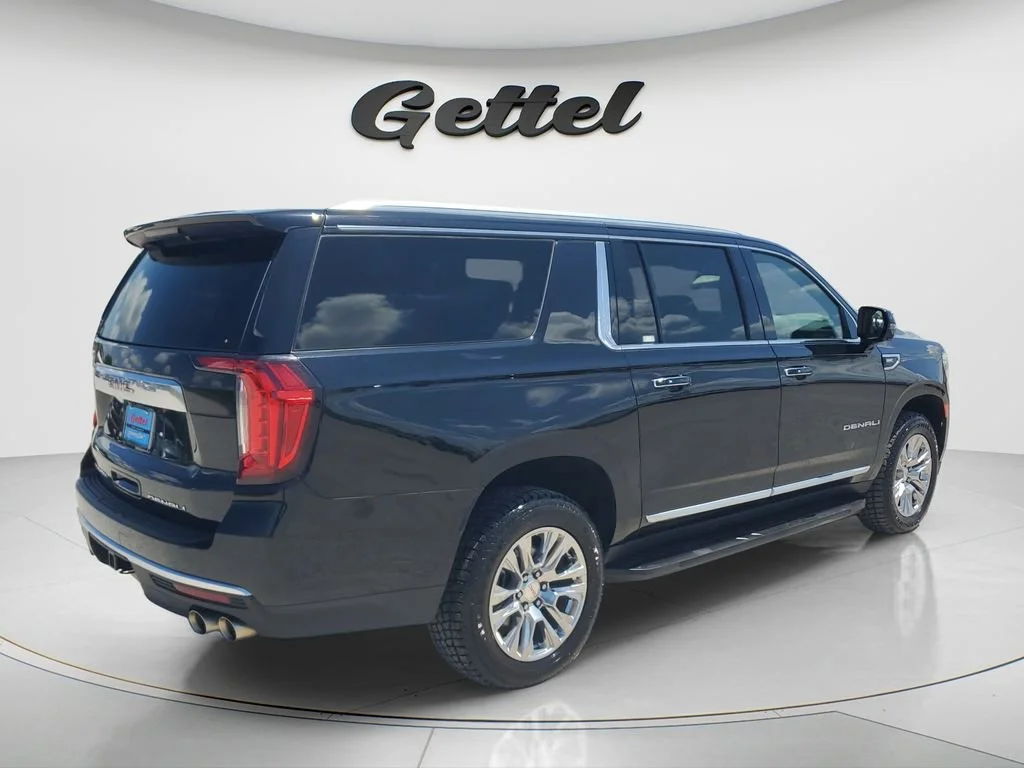 Used 2024 Onyx Black GMC Denali image 5