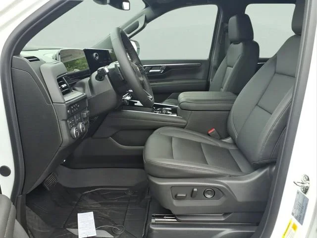 New 2026 Summit White Chevrolet LT image 17