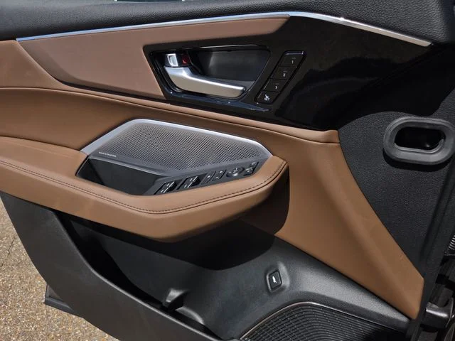 New 2026 Majestic Black Pearl Acura w/Technology Package image 16