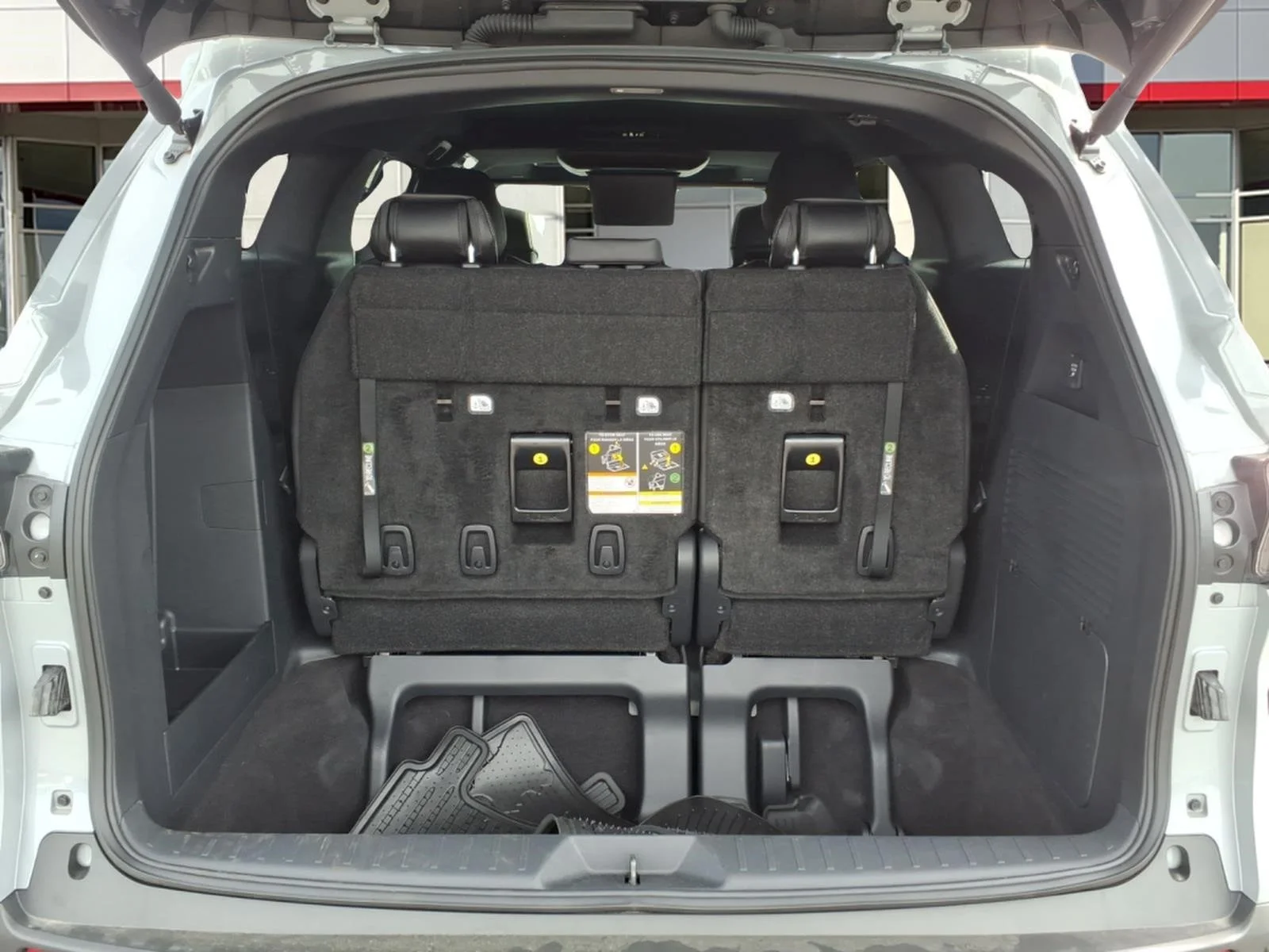 Certified Used 2025  Toyota Woodland Edition image 19