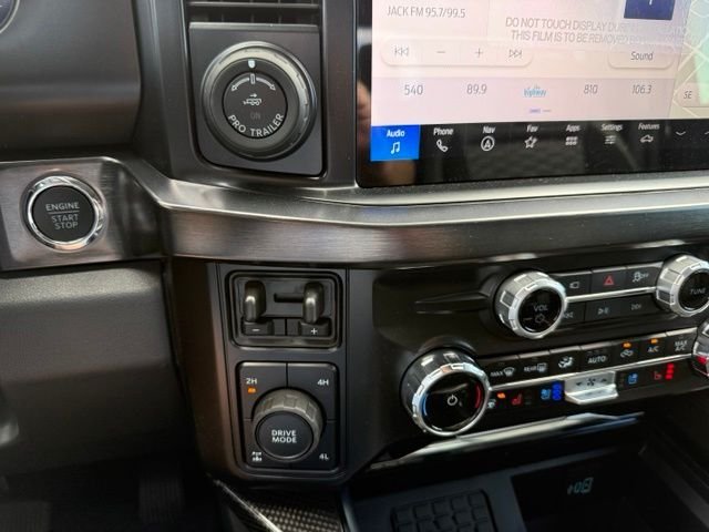 New 2026 Carbonized Gray Metallic Ford Lariat image 89
