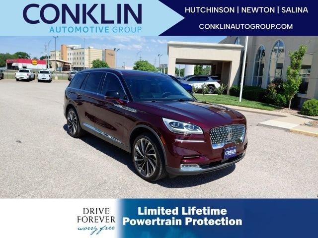 Used 2020 Burgundy Lincoln Reserve image 1