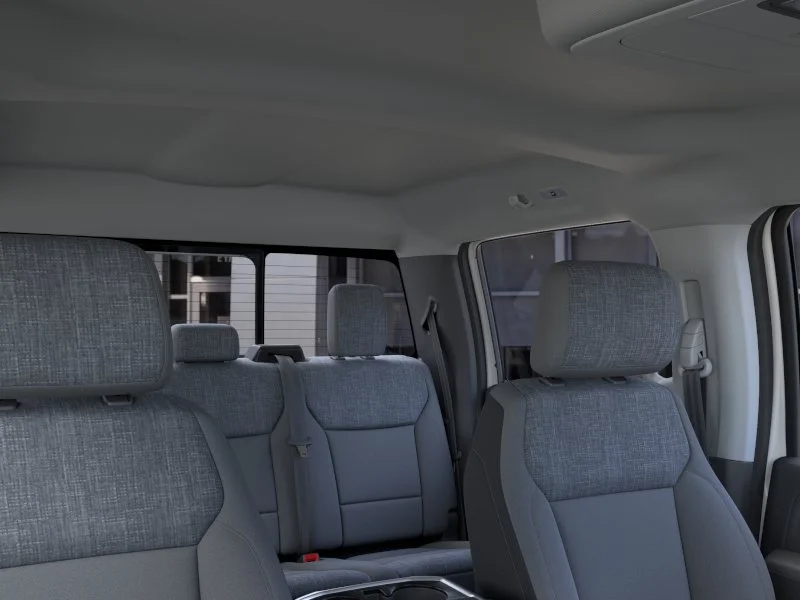 New 2024 Oxford White Ford XLT image 22