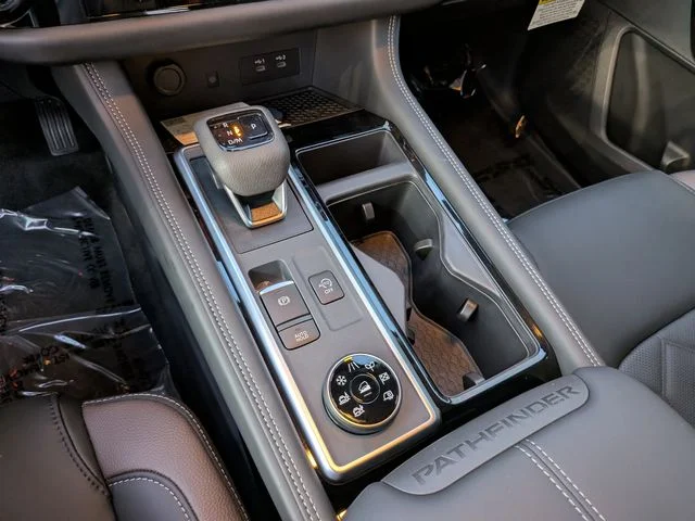 New 2026 Boulder Gray Pearl Nissan Platinum image 21