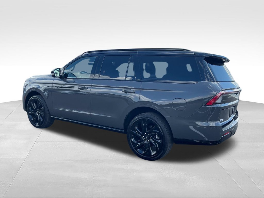 Used 2025 Gray Lincoln Black Label image 3