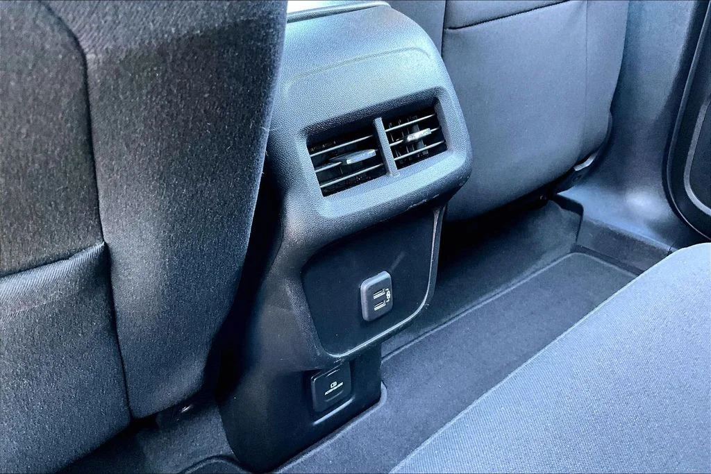 Used 2019 Gray Chevrolet LT image 10