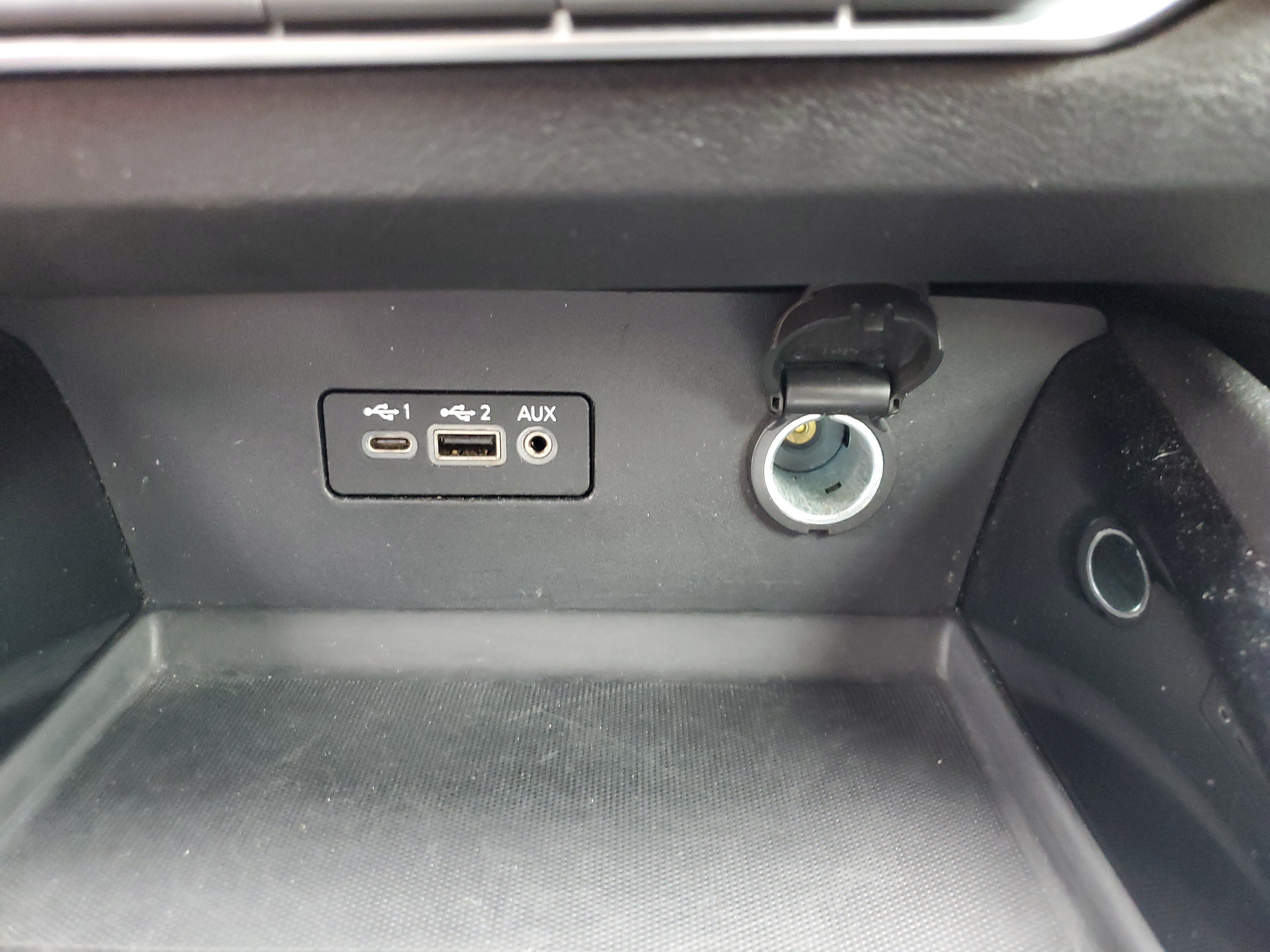 Used 2024 Super Black Nissan 2.5 SV image 21