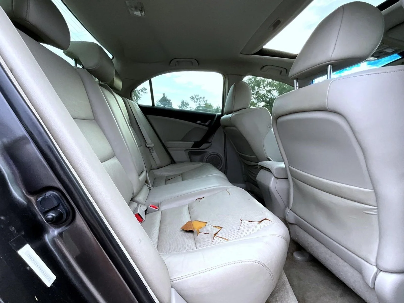 Used 2010  Acura 2.4 image 20