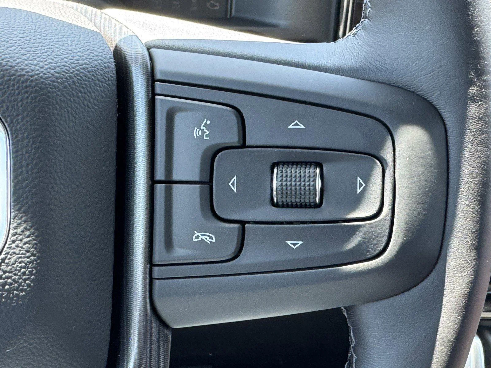 New 2026 Sterling Metallic GMC Denali Ultimate image 21