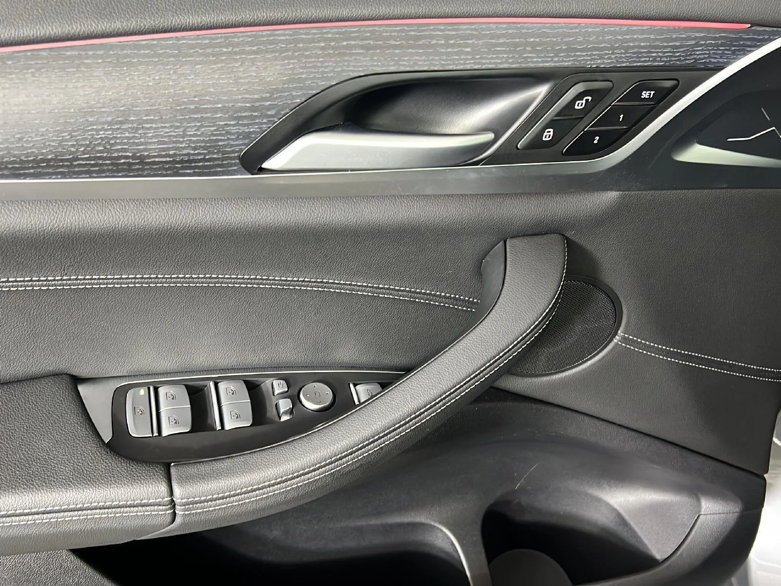 Used 2023 Skyscraper Gray Metallic BMW xDrive30i image 16