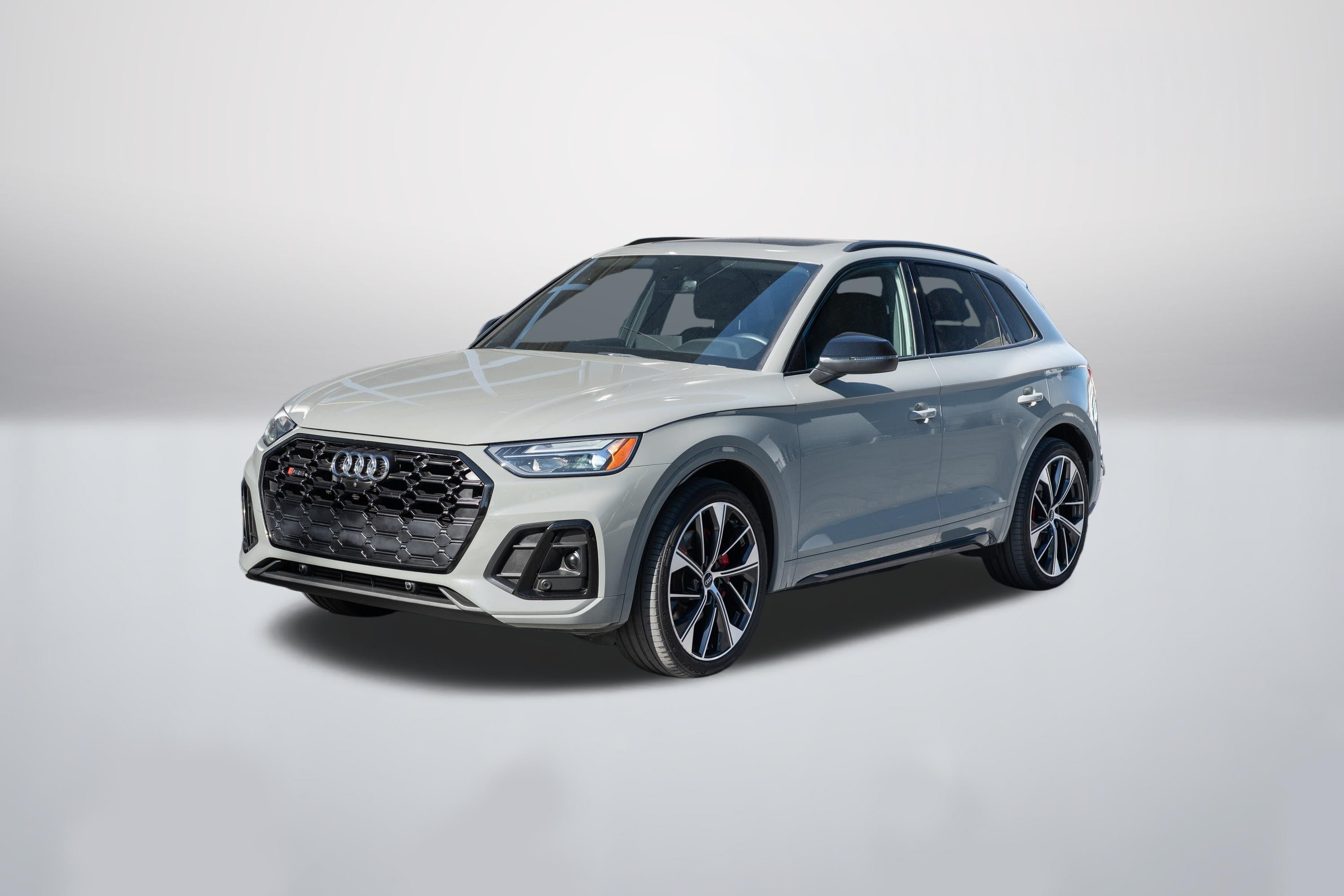 2021 Audi SQ5 Premium Plus's photo