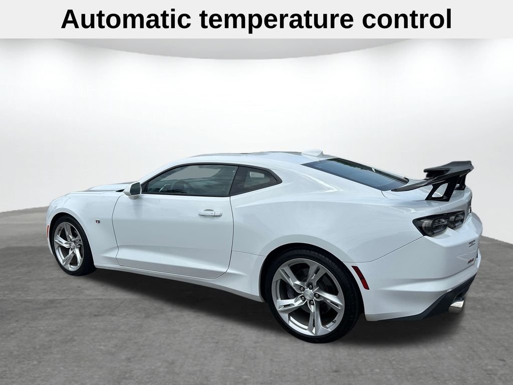 Used 2021 White Chevrolet SS image 9