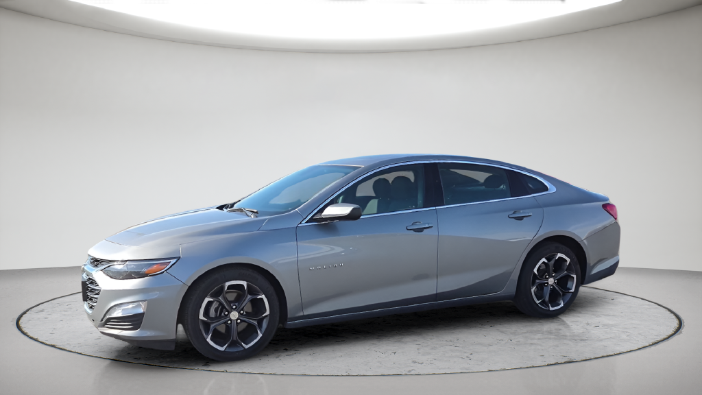 Used 2023 Gray Chevrolet LT image 12