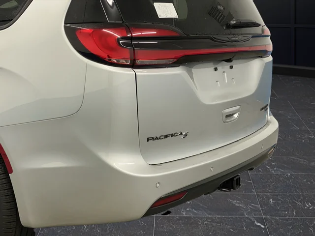 2026 Chrysler Pacifica Limited - Photo 39